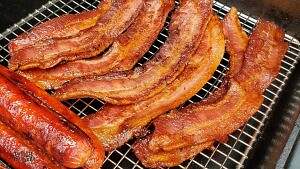 mmmm_bacon20200629-1140x641[1].jpg