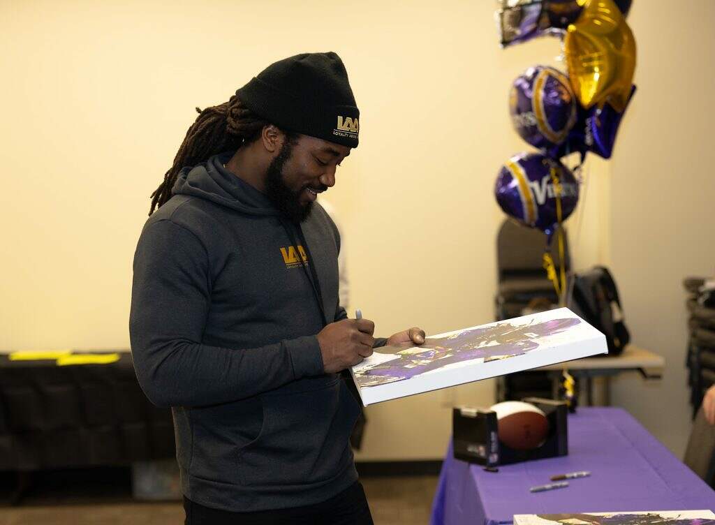 F5DEE37A-58AE-4627-B605-CD37C6E0268F